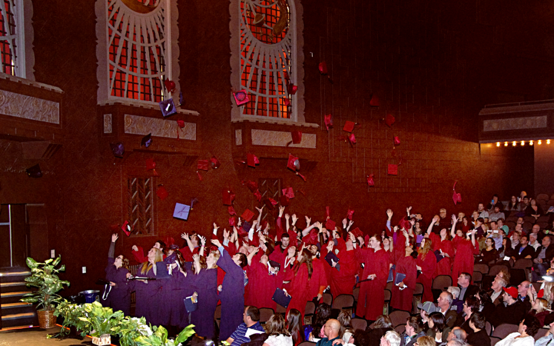 Modern College and CTS Join Together to Celebrate Graduates