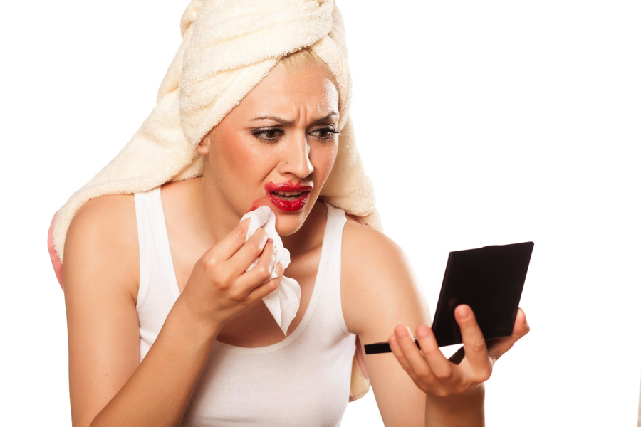 6 Common Lipstick Blunders